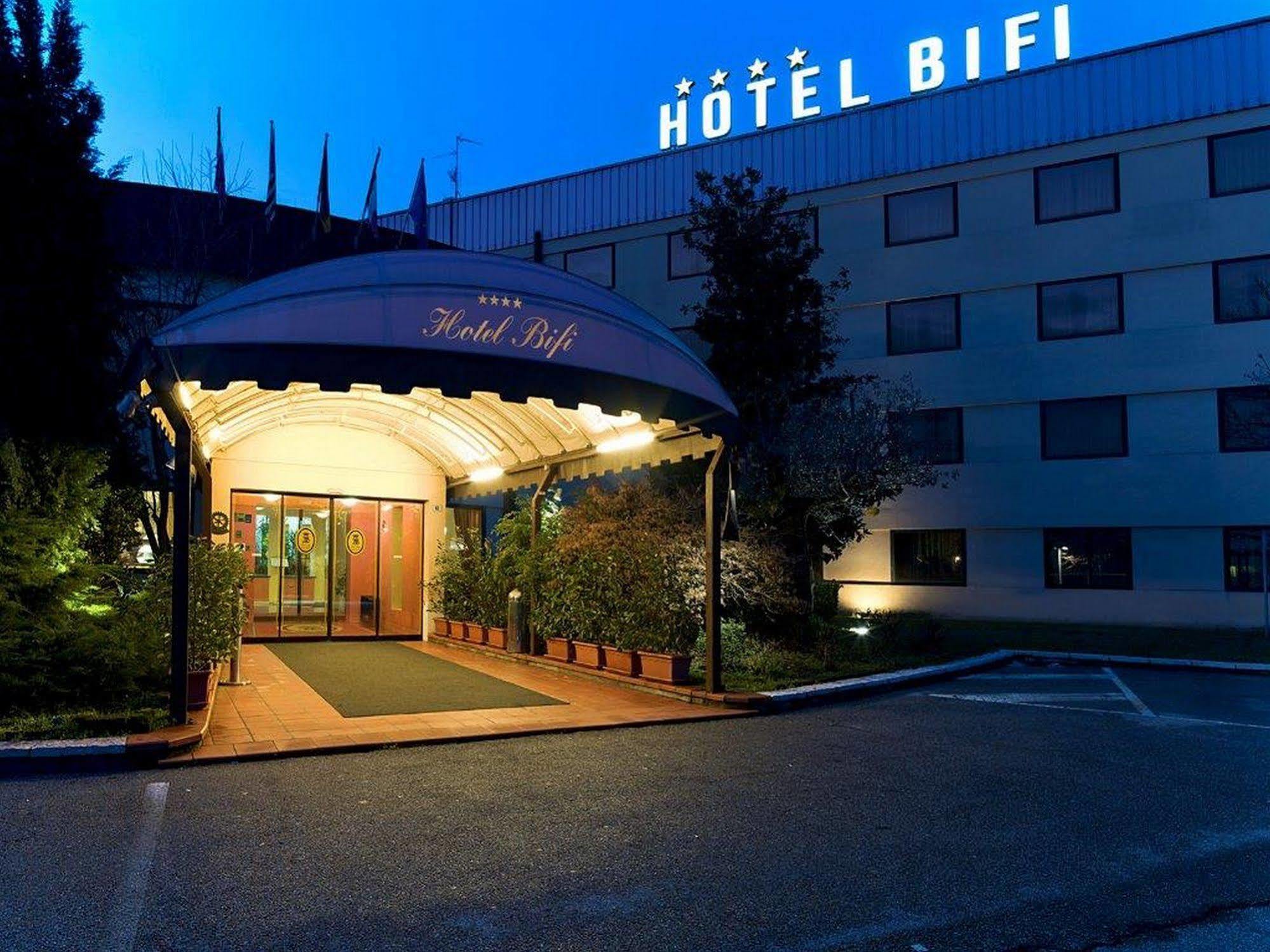 Hotel Bifi カザルマッジョーレ エクステリア 写真